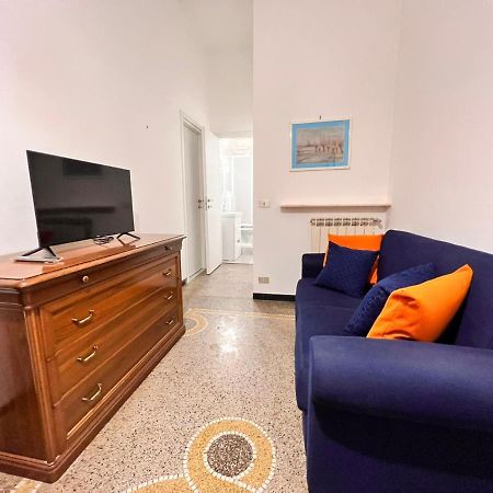 Savona Casa Vacanze Vicino Mare 3 Minuti Wifi Buitenkant foto
