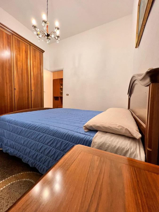 Savona Casa Vacanze Vicino Mare 3 Minuti Wifi Buitenkant foto